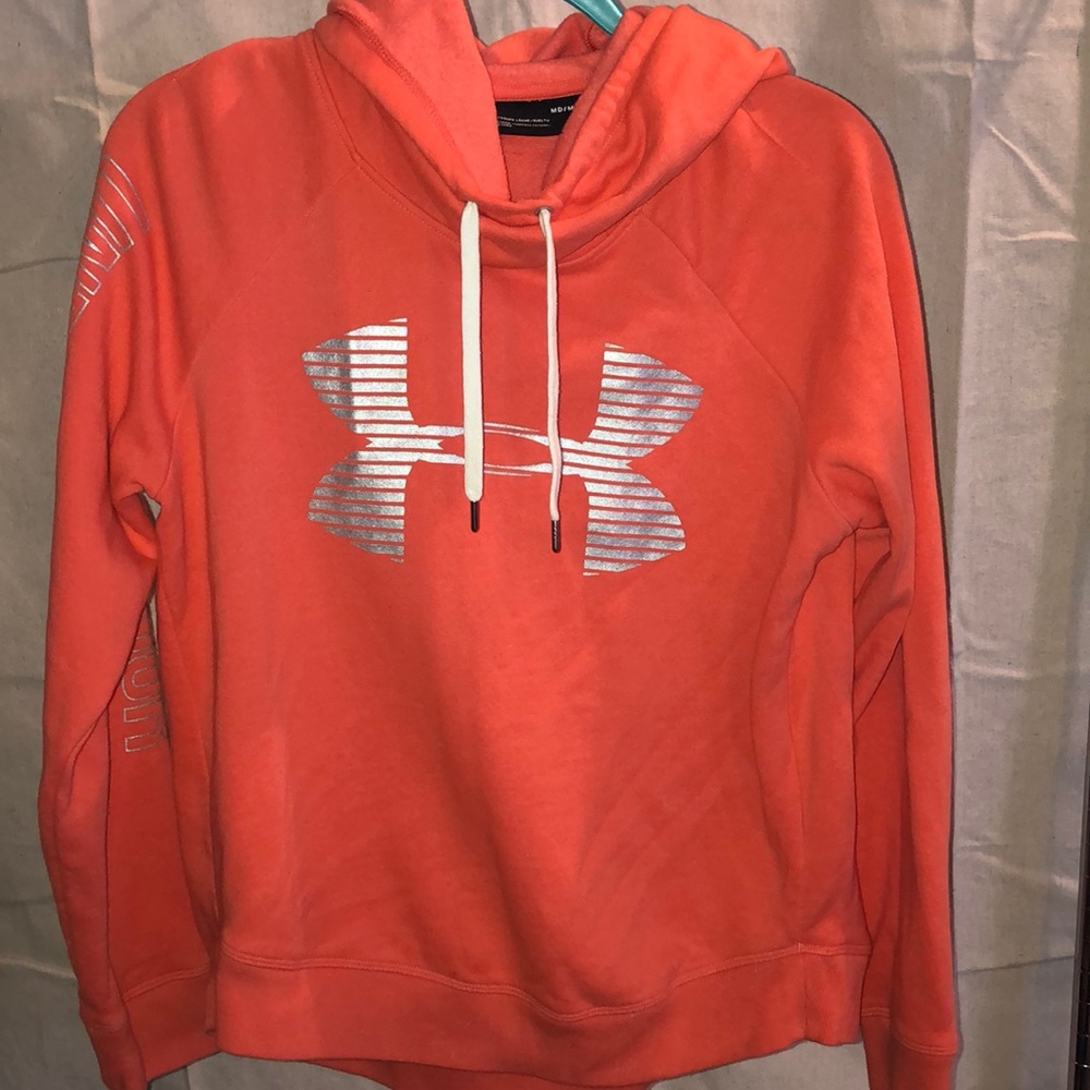 Neon High neck Under Armour sweatshirt
